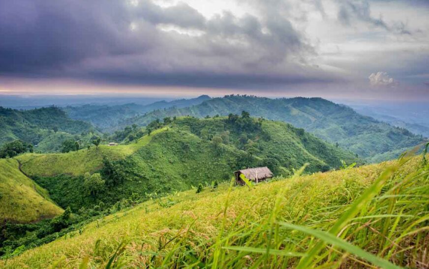 বান্দরবান পাহাড়ের বুকে এক টুকরো স্বর্গ
