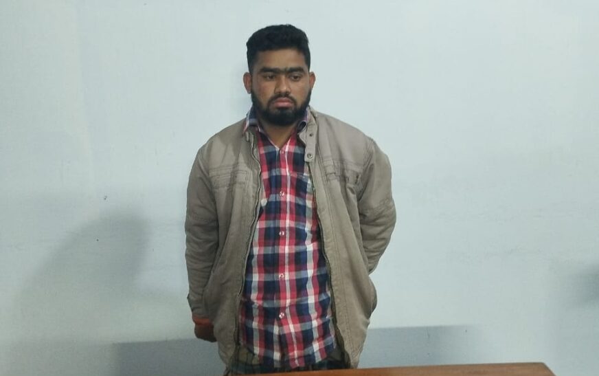 ভোলায় ডিবির অভিযান: ৫০ পিস ইয়াবাসহ মাদক কারবারি আটক