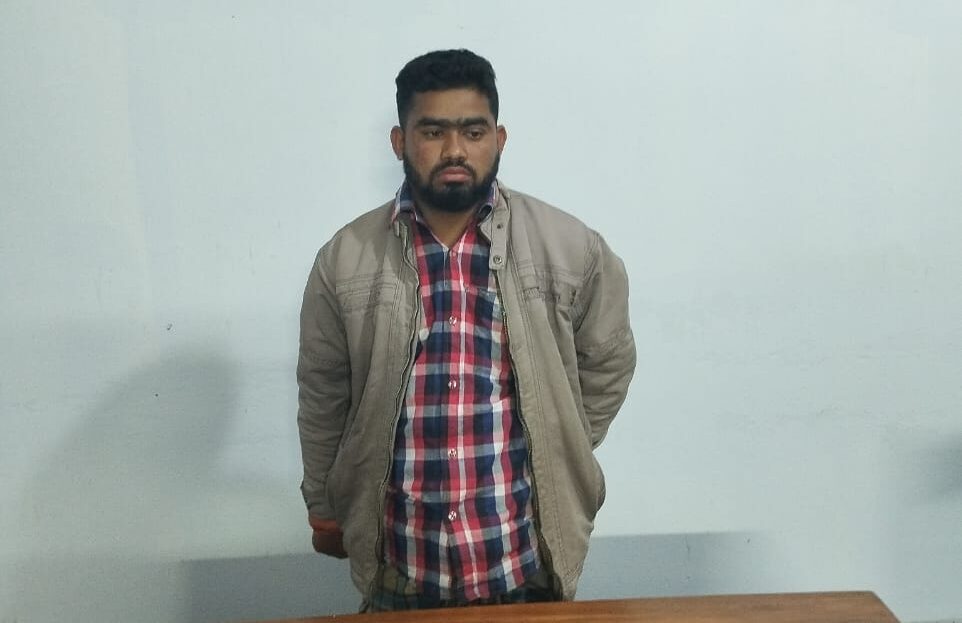 ভোলায় ডিবির অভিযান: ৫০ পিস ইয়াবাসহ মাদক কারবারি আটক