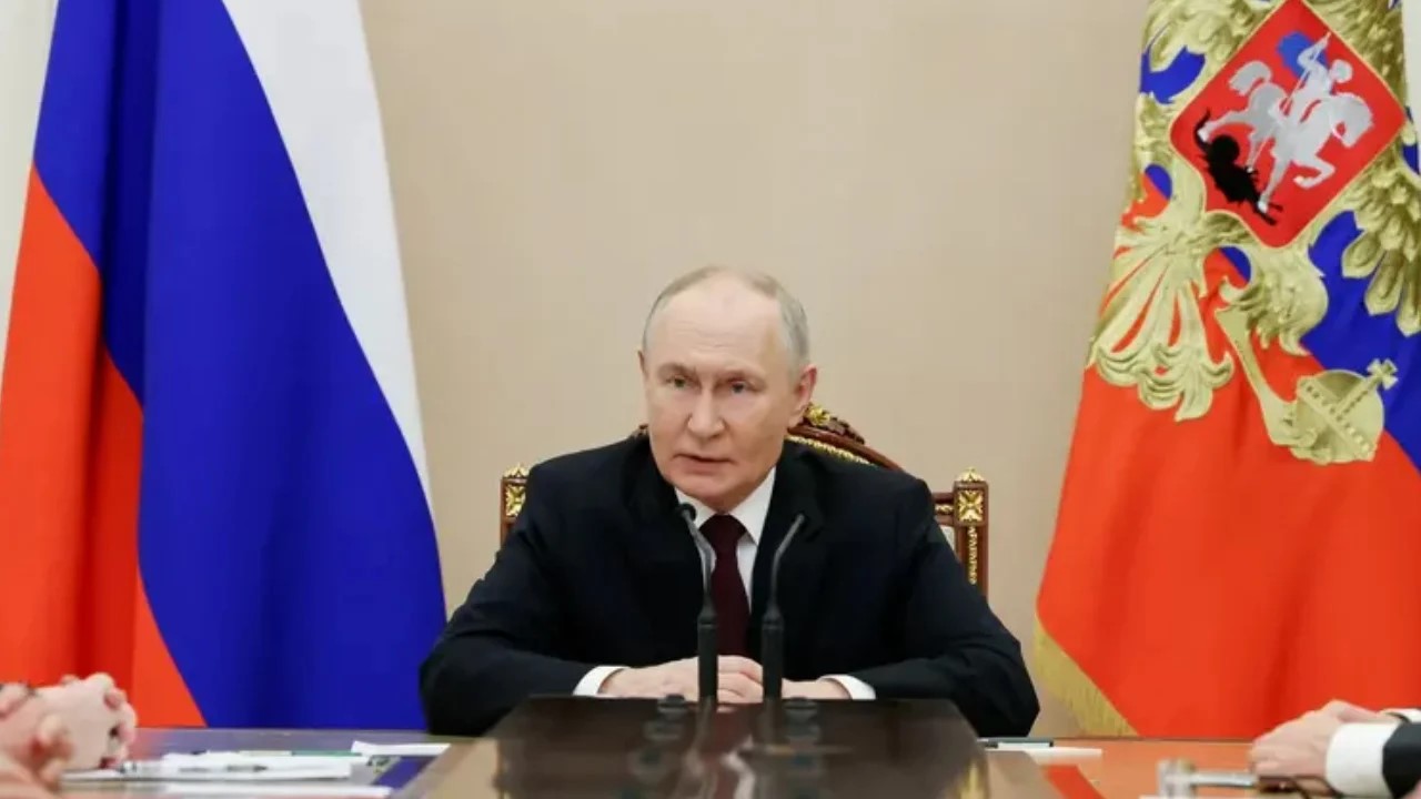 পারমাণবিক শক্তি বাড়ানো রাশিয়ার অগ্রাধিকার: পুতিন