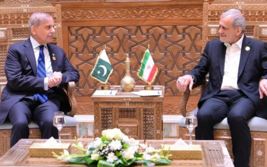 ইরানি প্রেসিডেন্টের সঙ্গে পাকিস্তানি প্রধানমন্ত্রীর ফোনালাপ