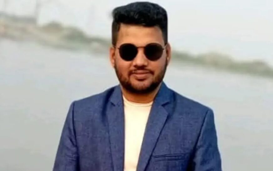 পদ্মায় বাসডুবি : মাত্র ৫ সেকেন্ডের ব্যবধানে যেভাবে বেঁচে ফিরলেন খাইরুল