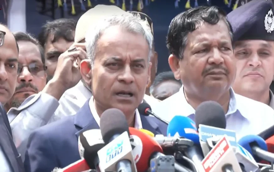 ঈদ যাত্রায় দু-একটি পরিবহন নির্ধারিত ভাড়ার চেয়েও কম নিচ্ছে