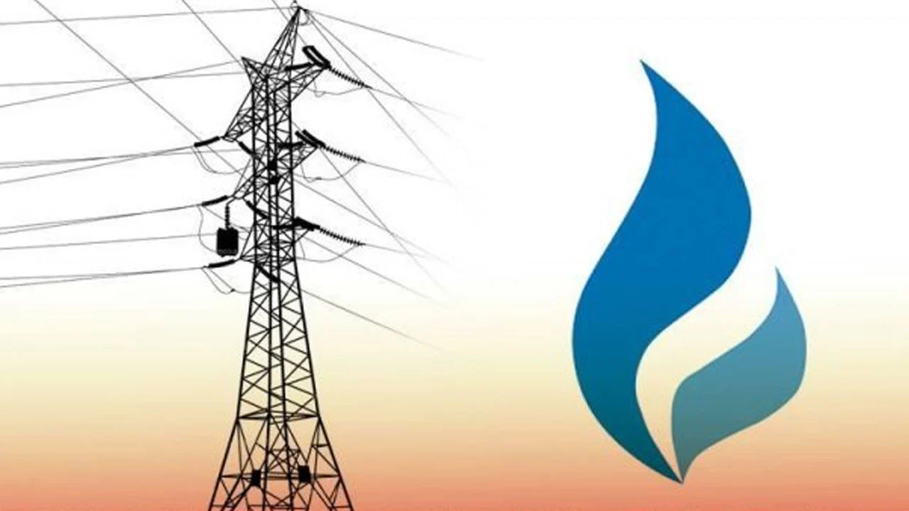 খুলনায় অব্যাহত লোডশেডিংয়ে নাকাল জনজীবন